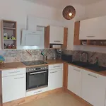 Apartment Haus Sonberg Mit Garten, Pool, Fasssauna, Semi Detached House With Garden Deutschlandsberg