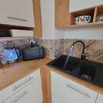 Haus Sonberg Mit Garten, Pool, Fasssauna, Semi Detached House With Garden Apartment