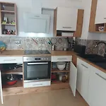 Apartment Haus Sonberg Mit Garten, Pool, Fasssauna, Semi Detached House With Garden *