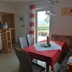 아파트 Haus Sonberg Mit Garten, Pool, Fasssauna, Semi Detached House With Garden *