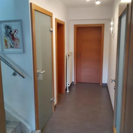 Haus Sonberg Mit Garten, Pool, Fasssauna, Semi Detached House With Garden *