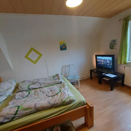Apartamento Haus Sonberg Mit Garten, Pool, Fasssauna, Semi Detached House With Garden