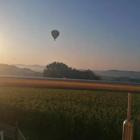 Haus Sonberg Mit Garten, Pool, Fasssauna, Semi Detached House With Garden *