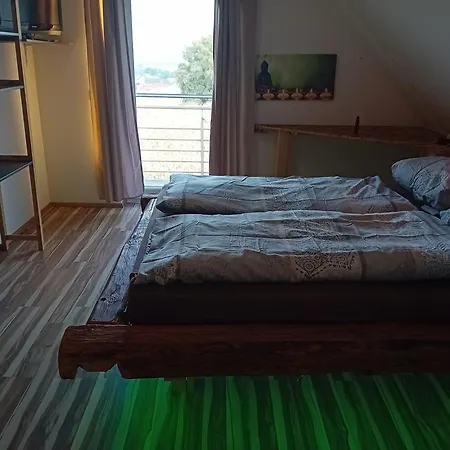 Haus Sonberg Mit Garten, Pool, Fasssauna, Semi Detached House With Garden * ドイチュランツベルク