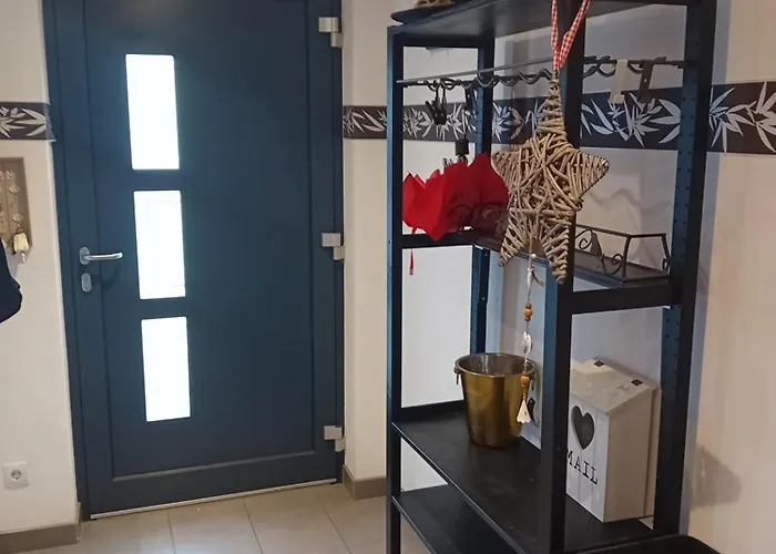 Haus Sonberg Mit Garten, Pool, Fasssauna, Semi Detached House With Garden דירה *