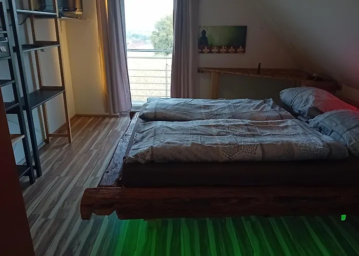 Haus Sonberg Mit Garten, Pool, Fasssauna, Semi Detached House With Garden * דויטשלנדסברג